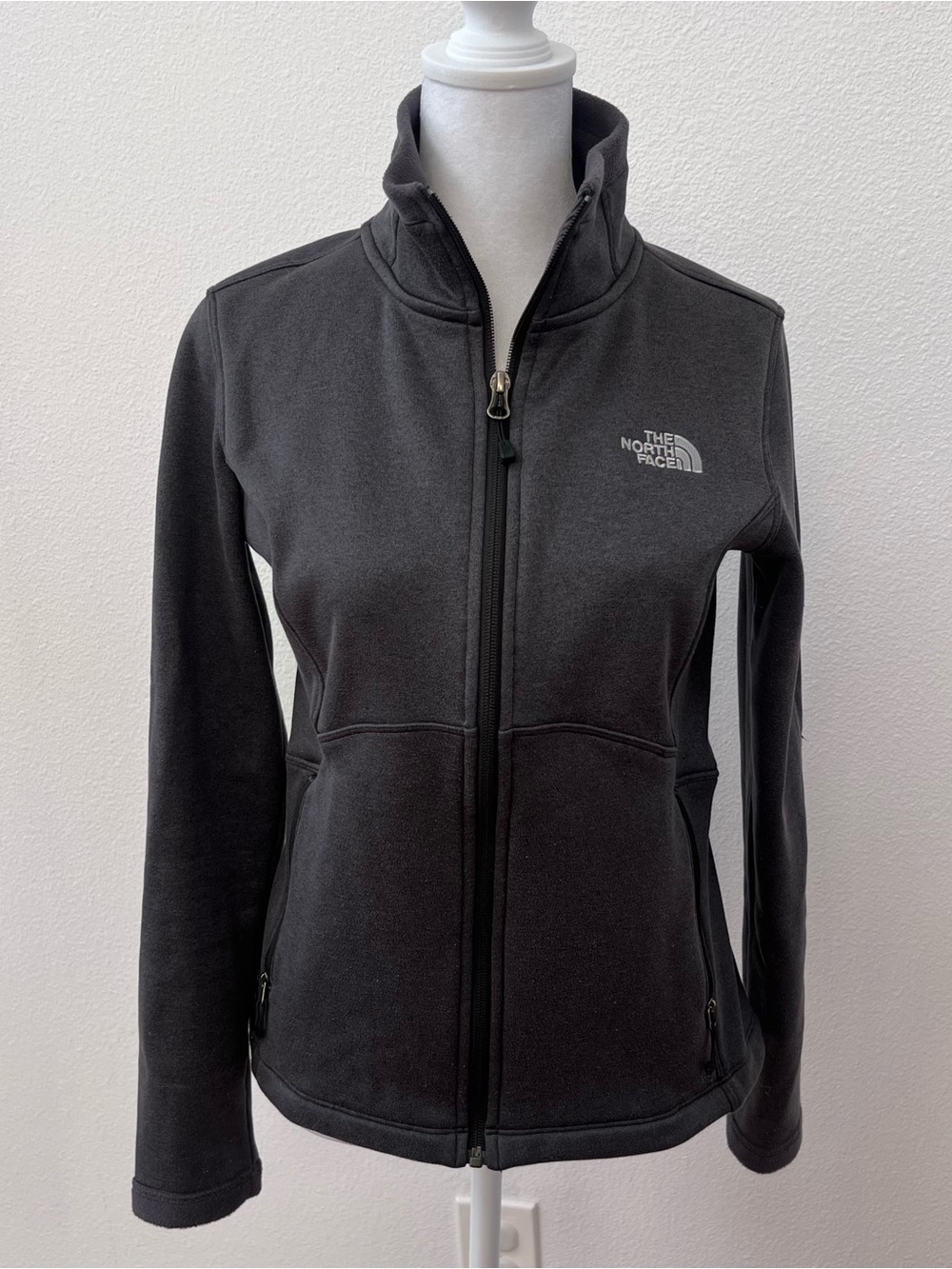 The North Face Women's Dark Gray Full-Zip Fleece Jacket